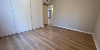 Wonderful Gated 2-Bedroom Downstairs Apartment Gallery 12