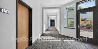 1425 Northeast 61st Avenue - 1 Gallery 3