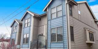 Stunning Townhome in the heart of Columbia City Gallery 1