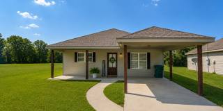 121 Holly Dr Gallery 1