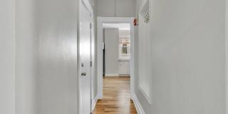 82-86 Water Street unit: 2 Gallery 8