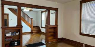 239 N STRATTON Street Gallery 5