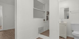 2 Bedroom End Unit Accepting Voucher and Market Tenants Gallery 14