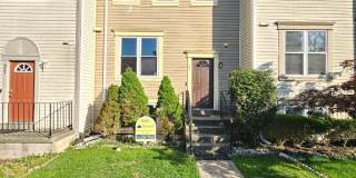 35 KINSMAN VIEW Circle Gallery 1