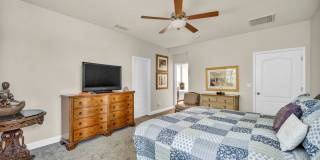 FULLY FURNISHED home with all utilities included and flexible lease options available. Gallery 19