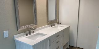 9205 N 59th Avenue Gallery 7