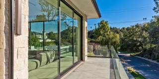 16879 Mooncrest Dr Gallery 14