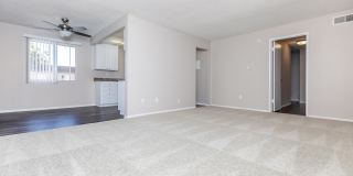 Huntington Highlander Apartment Homes Gallery 21