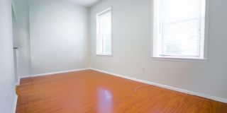 1606 WALLACE Street Gallery 4