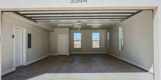 2 bed, 2.5 bath, with loft, 2 car garage home for rent in Desert Color 2 bed, 2.5 bath, with loft, 2 car garage home for rent in Desert Color Gallery 28