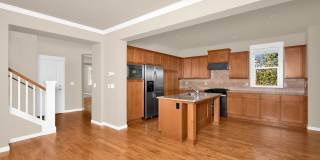 Redmond 5 Bedroom Charmer Gallery 11