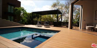 2309 Hollyridge Dr Gallery 1