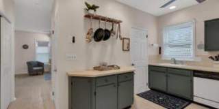 202 2nd Avenue Gallery 11