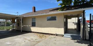 Cute 2 Bedroom, 1 Bathroom Cottage Gallery 4