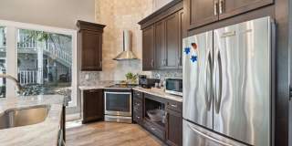 Piccadilly Gallery 31