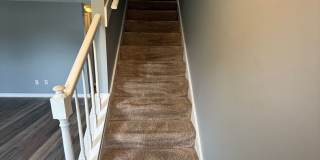 Nice 2 bedroom,  1.5 bath townhouse Gallery 6