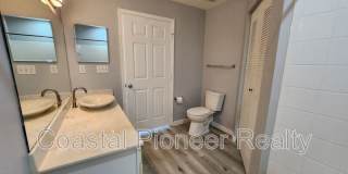 9232 Lake Chase Island Way Gallery 28