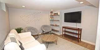 139 Coggeshall Avenue Gallery 34