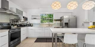 1650 NE 171st St # 1650, North Miami Beach, FL 33162 Gallery 1