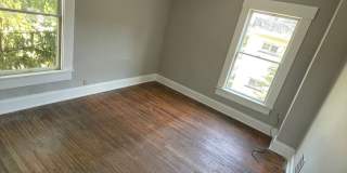 4 bedroom 2 full bath House Gallery 18