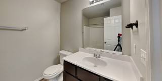 Beautiful 3 Bedroom 2 Bath Home With Storm Shelter in Mustang Schools Gallery 17