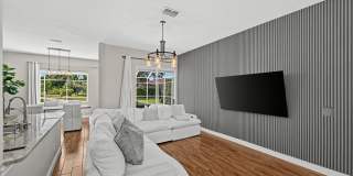Stunning 4BR House in Naples Gallery 19