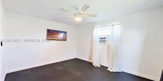 391 NE 42nd Ct Gallery 12