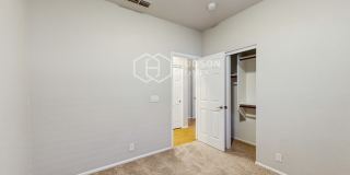 8879 West Laurel Lane Gallery 18