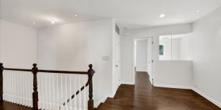 20 Plymouth Road Gallery 18