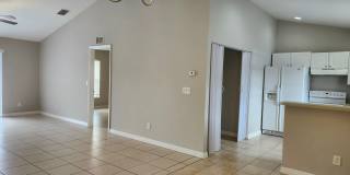 3 Bedroom 2 Bath Duplex Gallery 3