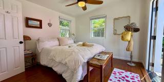 Gorgeous Fully Furnished Ocean Beach Retreat + FLEXIBLE STAY Gallery 18