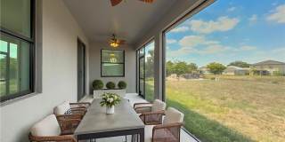 417 Paddock Street Gallery 33