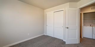 450 West Kennedy Avenue Gallery 11