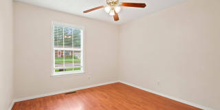 Charming 3 Bedroom Home with Washer & Dryer, Garage & Storage Shed Gallery 13