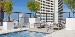 Lilli Midtown Gallery 23