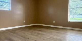 7402 LAKELAND Boulevard Gallery 7