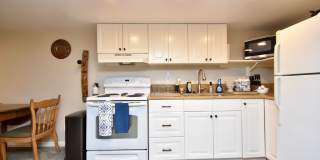 Great Basement Unit in Canyon Rim Neighborhood! All Utilities included! Gallery 7