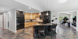 Gated versatile lifestyle property tucked into the heart of Tennessee’s most scenic countryside Gallery 12
