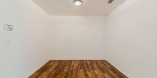 1630 VINELAND Circle Gallery 8