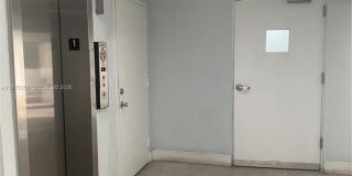 8101 Crespi Blvd Gallery 28