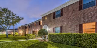 View Carlton Arms Gallery 8