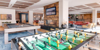 Modera Jack London Square Gallery 23