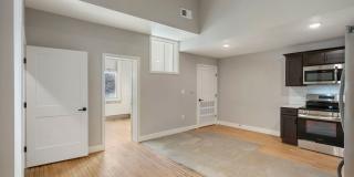 1409 North Washington Avenue Gallery 9