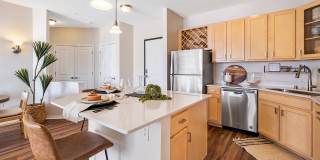 The Landings at Silver Lake Village Gallery 43