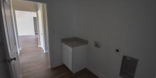 Beautiful 3 BR / 2 BA Home! Gallery 10