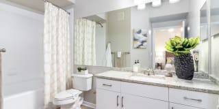 Lucerne at Lake Brandon Apartments Gallery 11