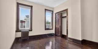 5452 CATHARINE Street Gallery 27