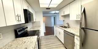 100 Crestwood Court N Gallery 8