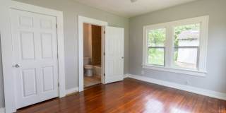 1824 Collins Avenue Gallery 11