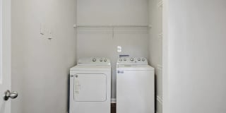 Crestmark Apartment Homes Gallery 11